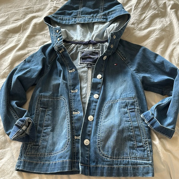 Youth girls Tommy Hilfiger hooded Jean jacket - size S(6-7) - Picture 1 of 8